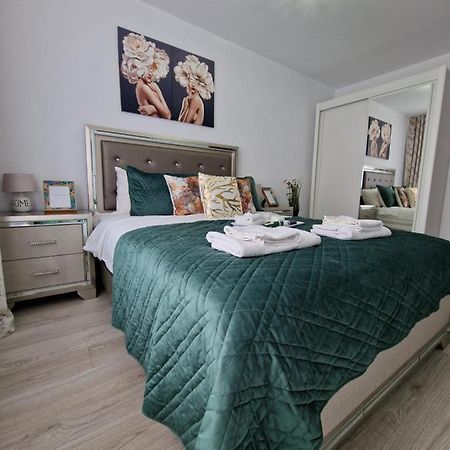 M&A Apartment Брашов Экстерьер фото