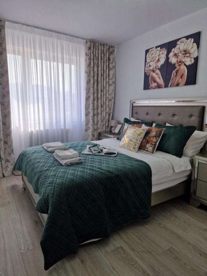 M&A Apartment Брашов Экстерьер фото