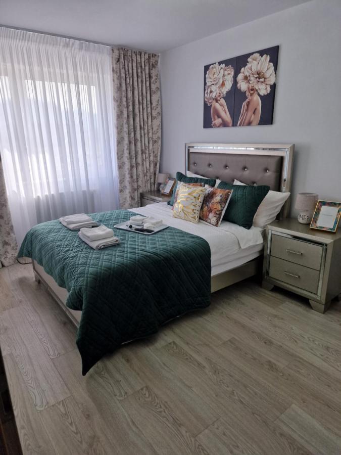 M&A Apartment Брашов Экстерьер фото